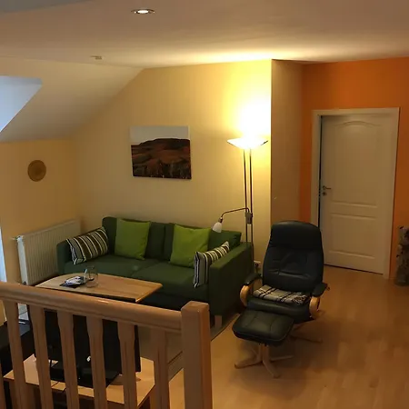 Weingut Ilmbacher Hof Appartement *